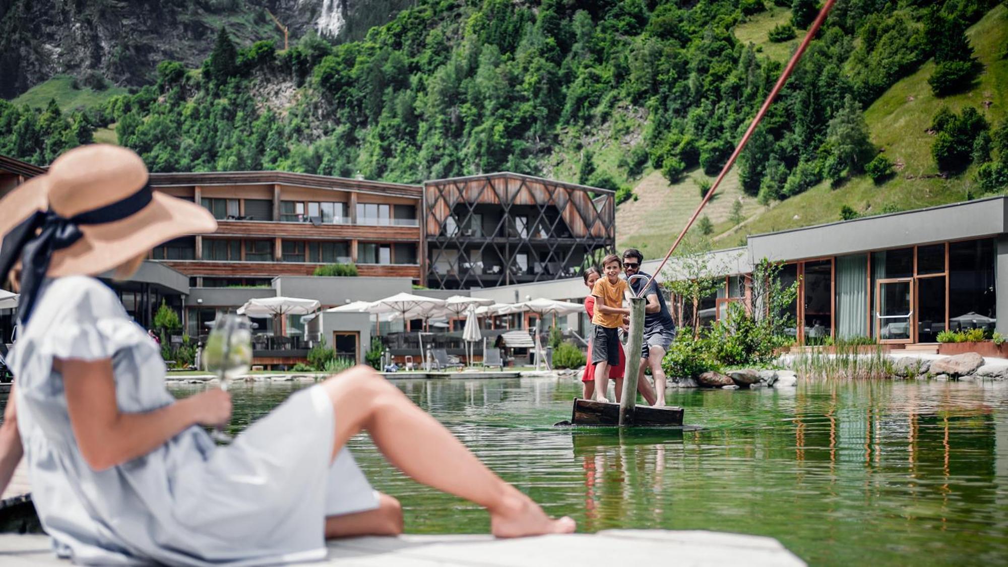Feuerstein Nature Family Resort Colle Isarco Extérieur photo