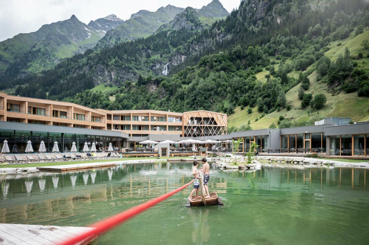 Feuerstein Nature Family Resort Colle Isarco Extérieur photo